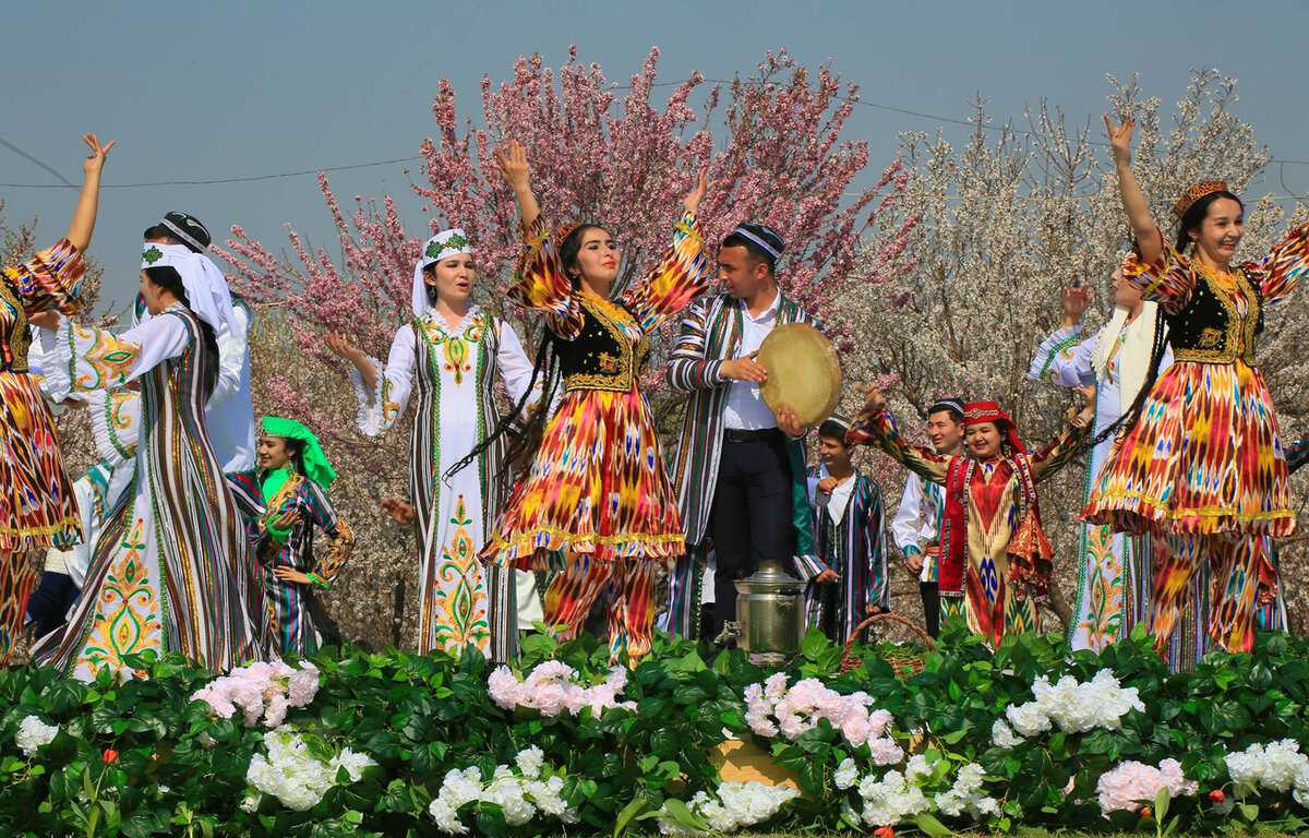 Навруз-байрам 21 марта 2022 года: происхождение праздника, как готовиться, традиции и обряды