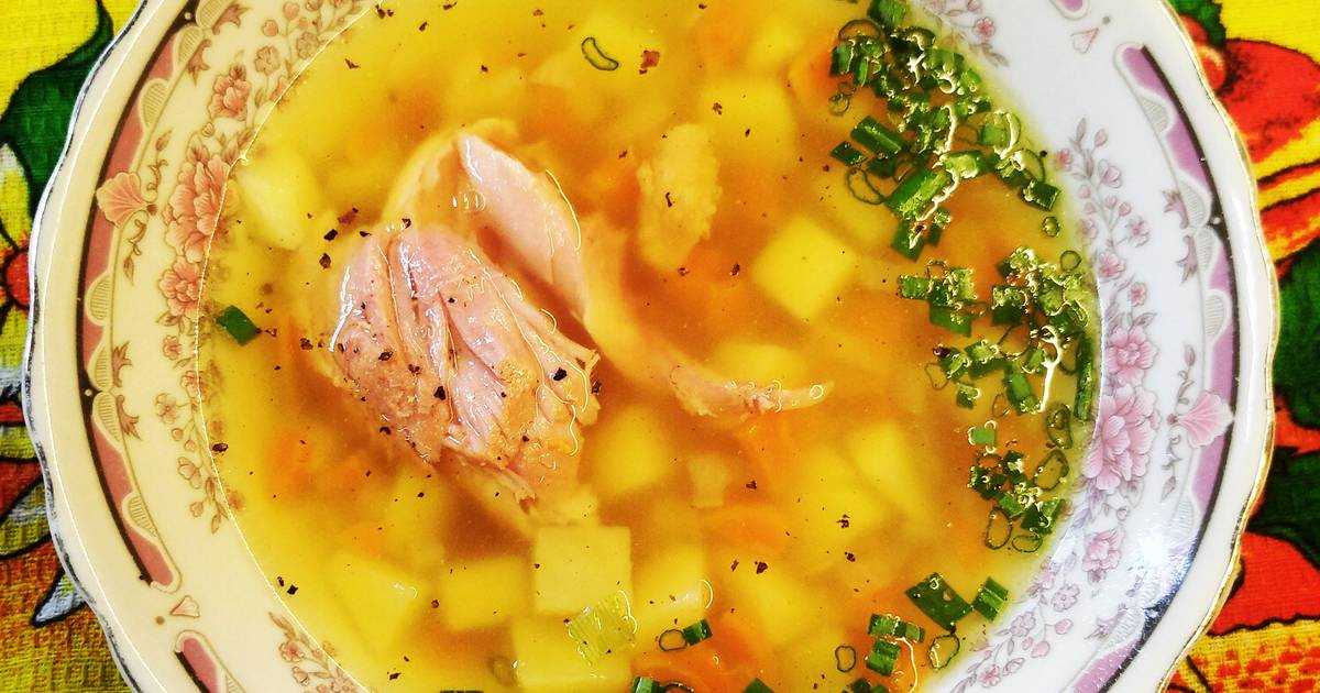 Гороховый суп с курицей - один из наиболее сытных среди всех гороховых супов Варить его довольно легко, но горох все-таки рекомендуем предварительно замочить Рассказываем 20 самых вкусных и простых рецептов