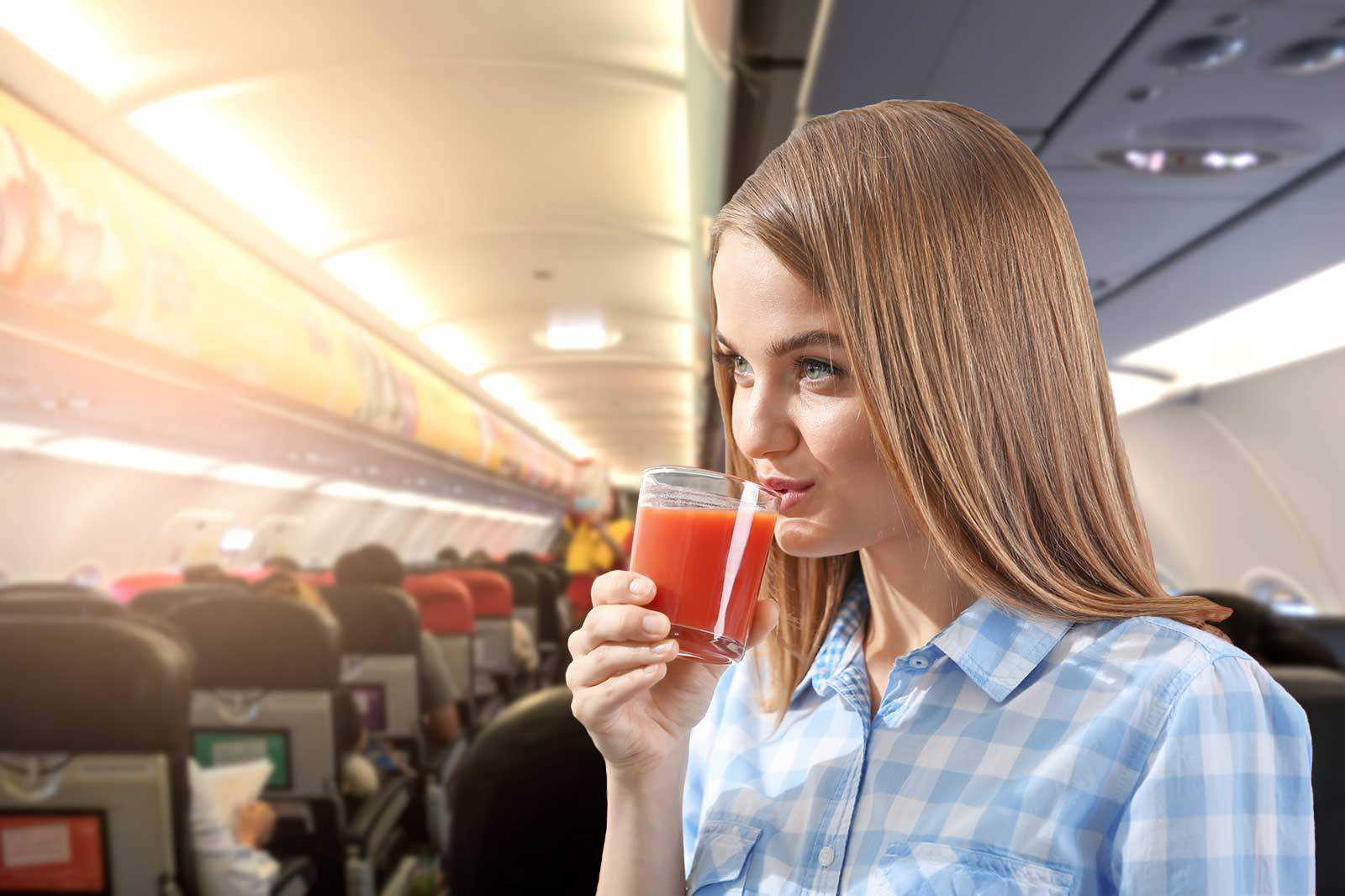 Причины, по которым в самолете хочется пить томатный сок Стоит ли это делать и как уменьшить негативное влияние фреша из помидоров на организм во время полета
