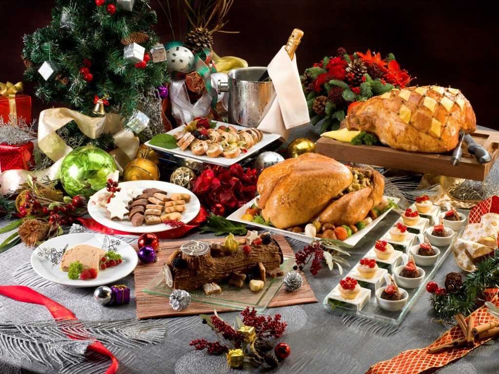Салаты на новый год – подборка 30 самых удачных праздничных рецептов
