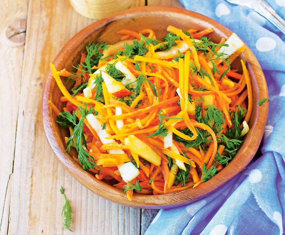 Нашли для тебя сразу 20 рецептов салатов из моркови – сладких, острых, пряных, сытных и легких Выбирай тот, который хочешь именно сейчас Все они очень вкусные, и в каждом есть своя изюминка