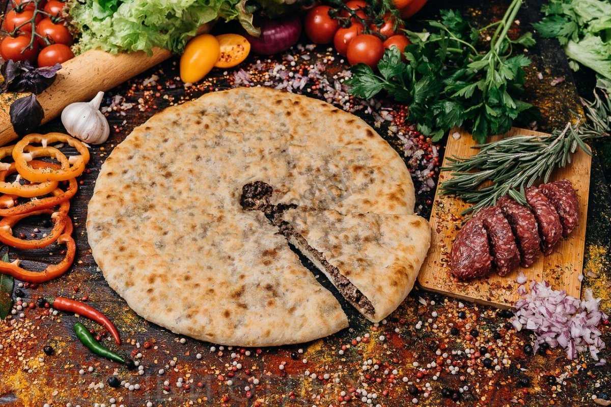 Осетинский пирог с мясом в духовке — пошаговые рецепты