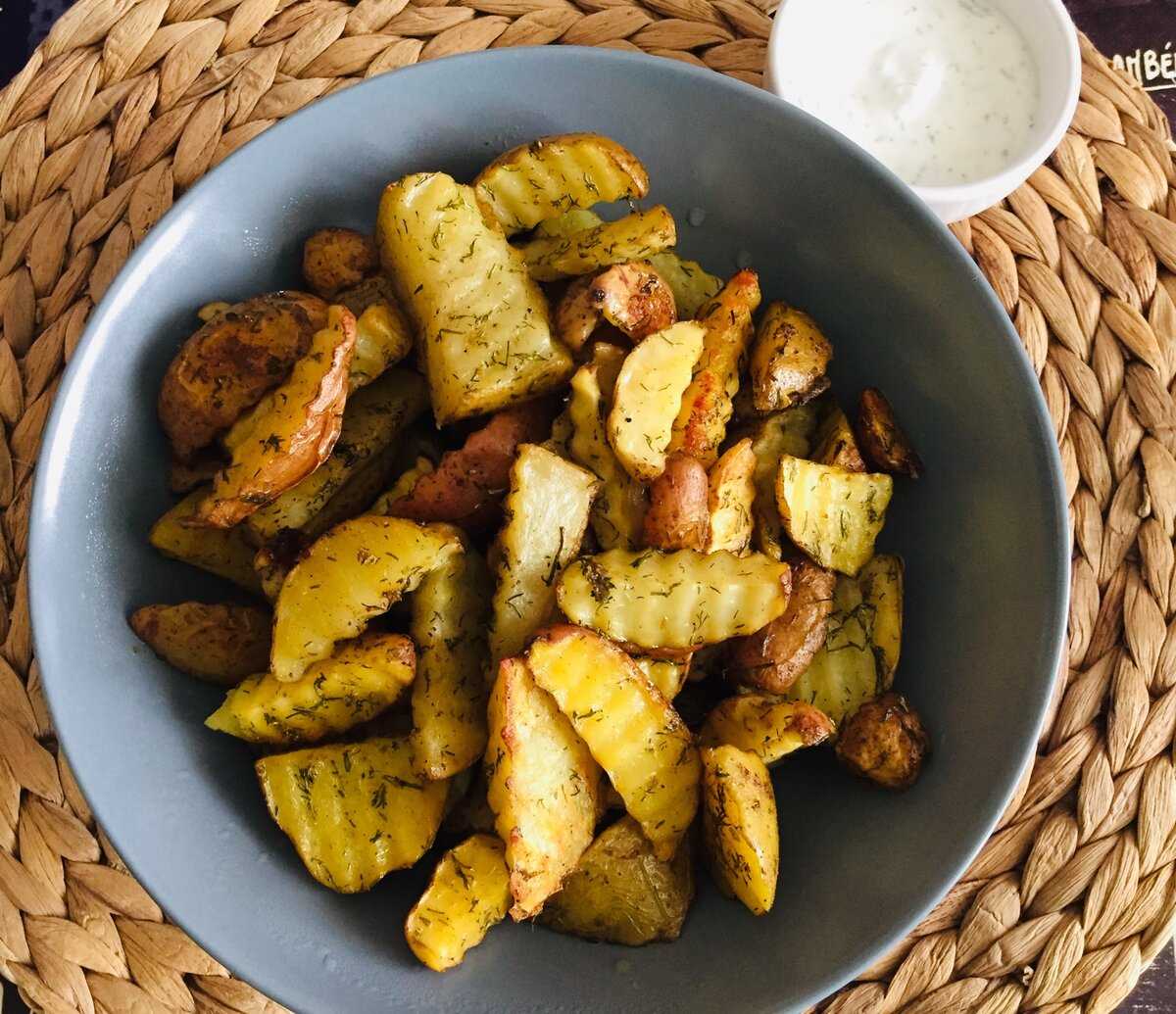 Блюда из молодого картофеля – 8 простых и вкусных рецептов
