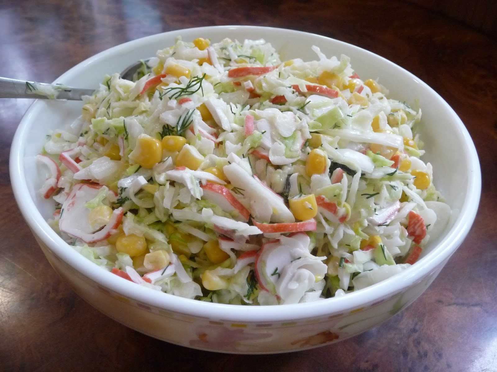 Салат с крабовыми палочками - 8 самых вкусных рецептов крабового салата