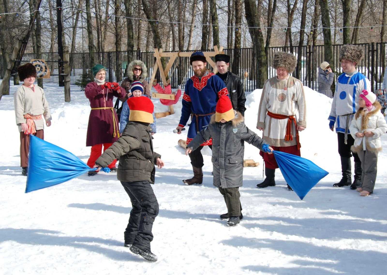Игры и забавы на масленицу: отмечаем русский народный праздник