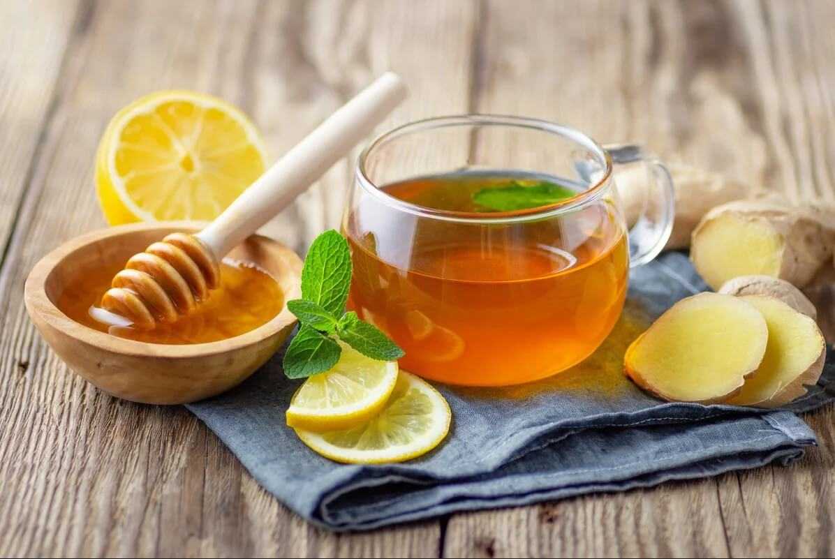 Чай с лимоном и медом – пить или не пить Это тот напиток, которым многих поили с детства при простуде Но так ли он полезен как кажется И полезны ли эти ингредиенты, если их совместить