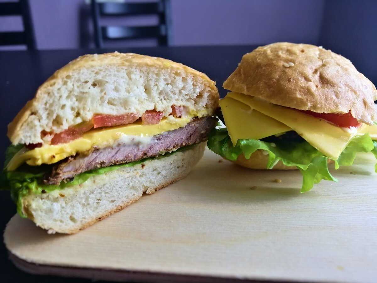 Рецепты гамбургеров в домашних условиях с фото: ингредиенты и способ приготовления