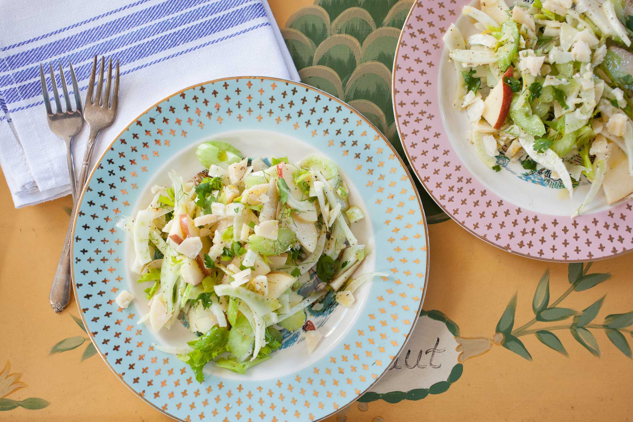 Салат из корня сельдерея для похудения: с овощами, морепродуктами и фруктами