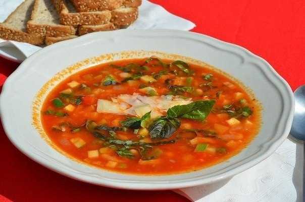 Минестроне: рецепт классического итальянского овощного супа и несколько альтернативных вариантов