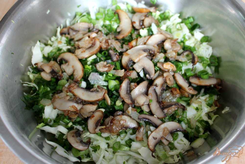 Очень вкусный салат из копчёной курицы с грибами — 8 рецептов приготовления