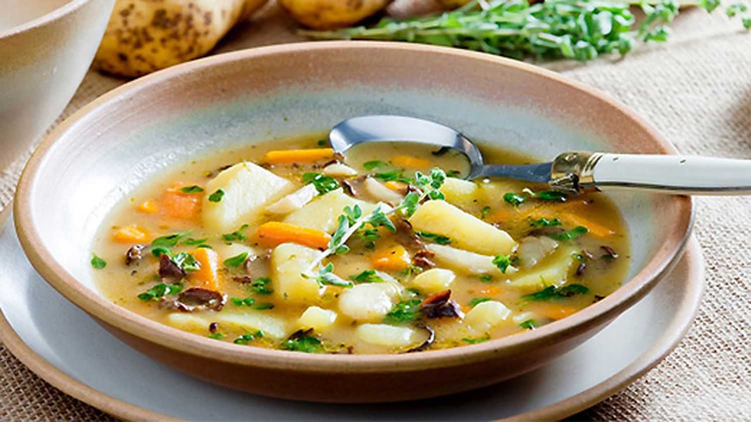 Картофельный суп-пюре: 5 пошаговых рецептов приготовления