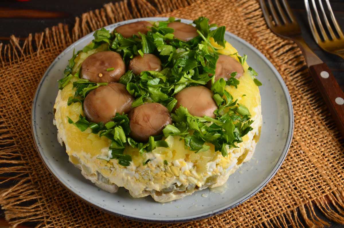 Салат шампиньоны картошка яйца