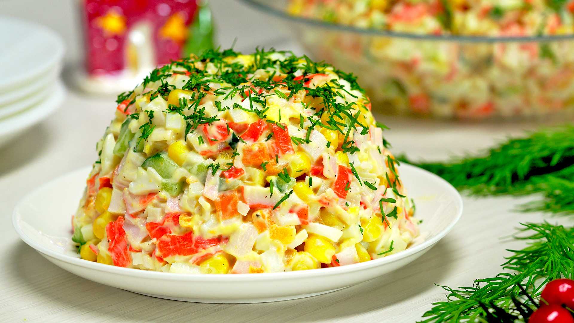 Салат с крабовыми палочками и помидорами - 10 рецептов с пошаговыми фото
