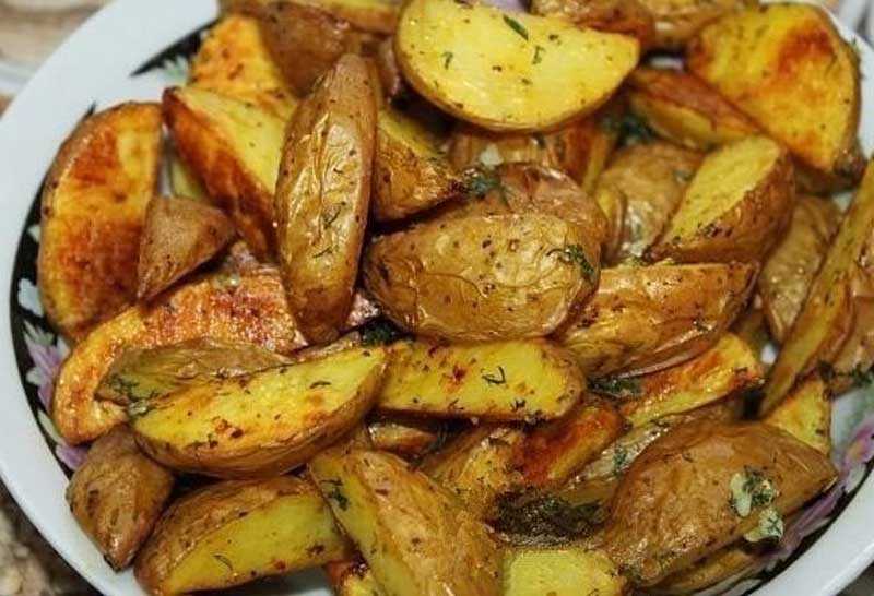 Картофель по деревенски – хрустящие ароматные ломтики любимого овоща в разных интерпретациях: рецепт с фото