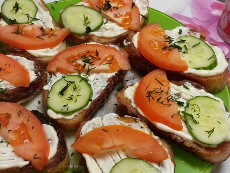 Бутерброды с красной рыбой | рецепты на праздничный стол