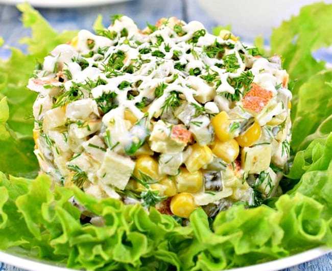 Салат с огурцом и кукурузой: 7 фото-рецептов