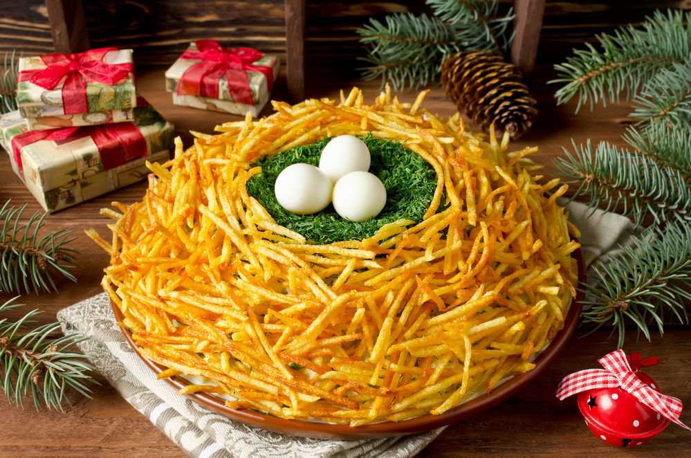 Новогодние салаты — новинки вкусных праздничных рецептов