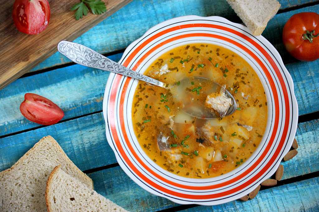 Рыбный суп из консервов (сайры или горбуши) быстро и очень вкусно - простой пошаговый рецепт с фото от алены каменевой