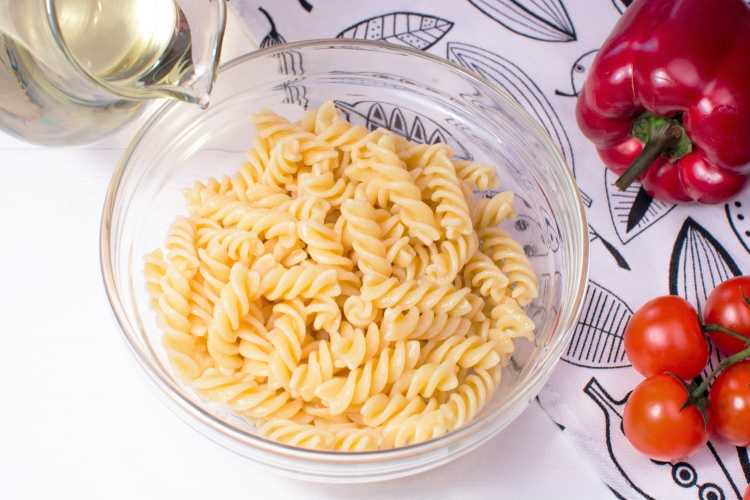 Макароны состав белки жиры углеводы. самое известное итальянское блюдо − есть ли витамины в макаронах? польза макаронной продукции