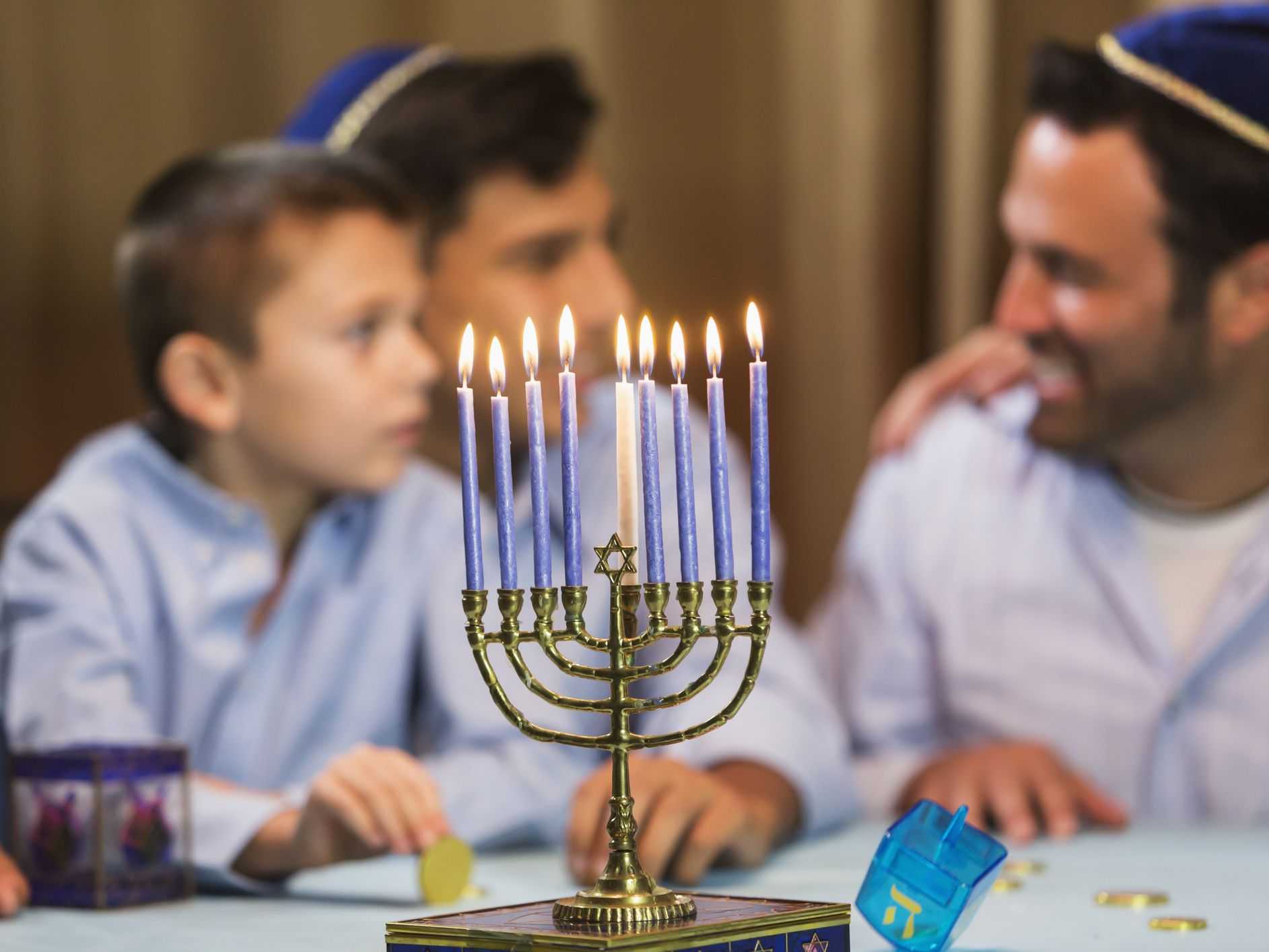 Какие традиции сохранили иудеи для встречи еврейского нового года ханука