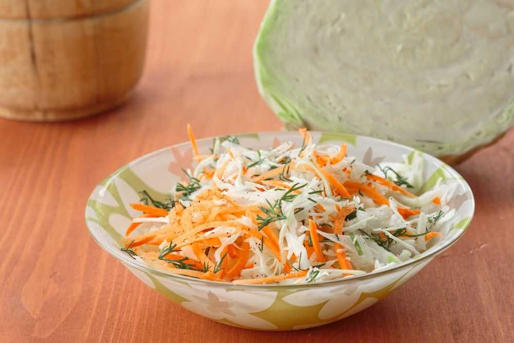 Витаминный салат из капусты и моркови – 3 лучших рецепта