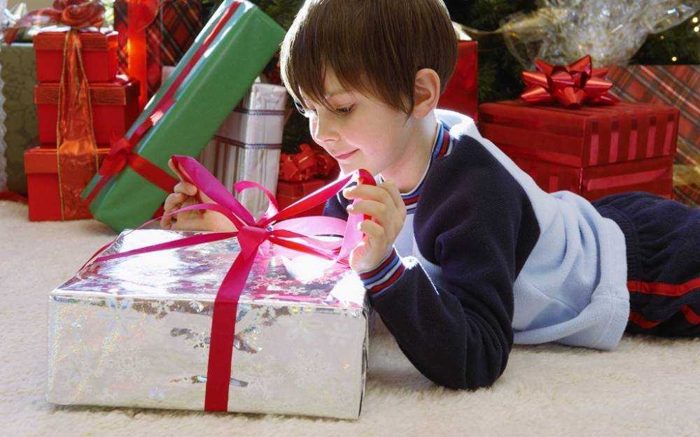 Идеи подарков мальчику 9, 10, 11, 12 лет на новый год 2021: что подарить мальчику - 96 идей