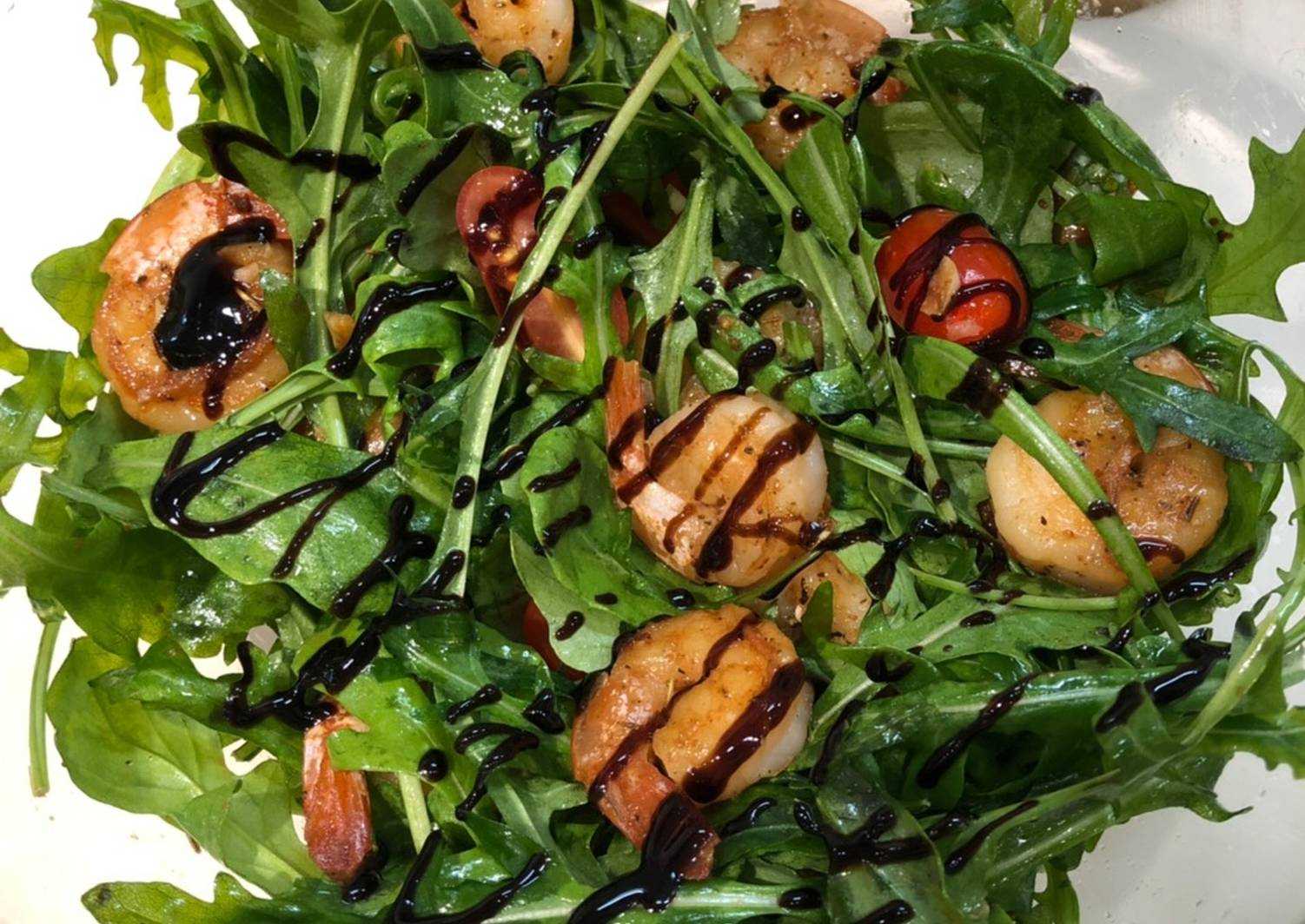 Салат с рукколой и креветками 🦐 - подробный пошаговый рецепт