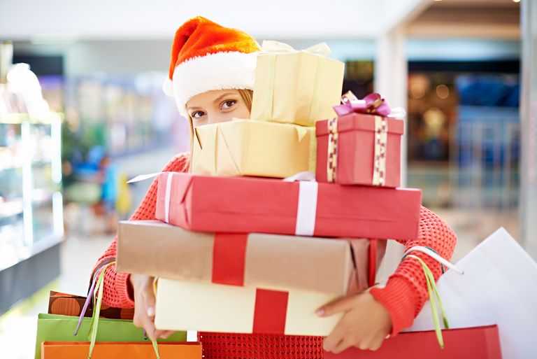 Отдают ли подарки назад дарителю, и какие подарки лучше возвращать?
