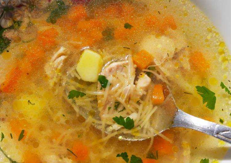 Куриный суп с вермишелью – интересный и ароматный: рецепт с фото и видео