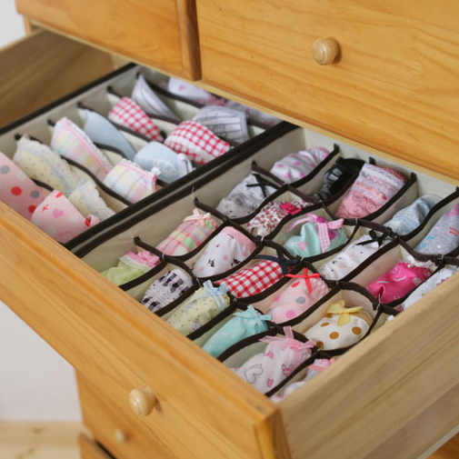 Как правильно складывать носки в шкафу