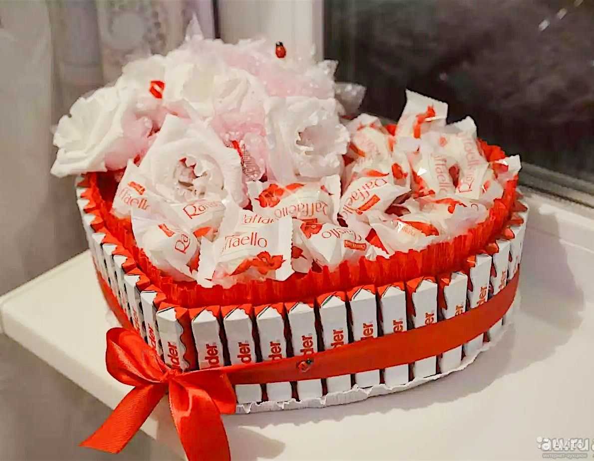 Свадебный торт из конфет своими руками, идеи оформления с фото