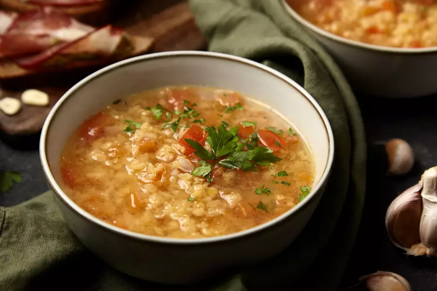 Суп из чечевицы – ароматный, наваристый и очень вкусный Собрали для тебя 15 интересных рецептов, как его приготовить, чтобы не повторяться