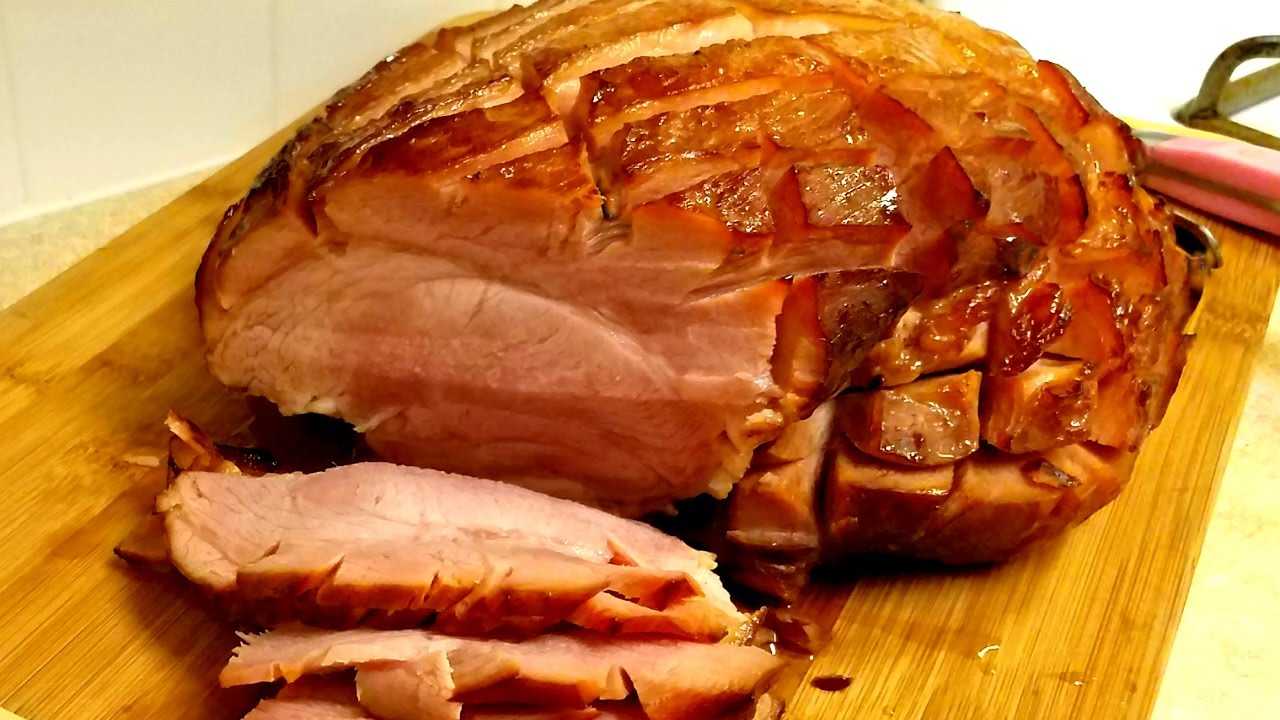 Как приготовить свиной окорок по пошаговому рецепту с фото