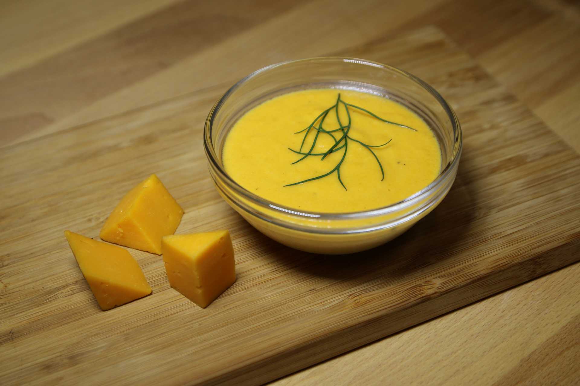 Макароны с сырным соусом - залог вкусного и сытного обеда: рецепт с фото
