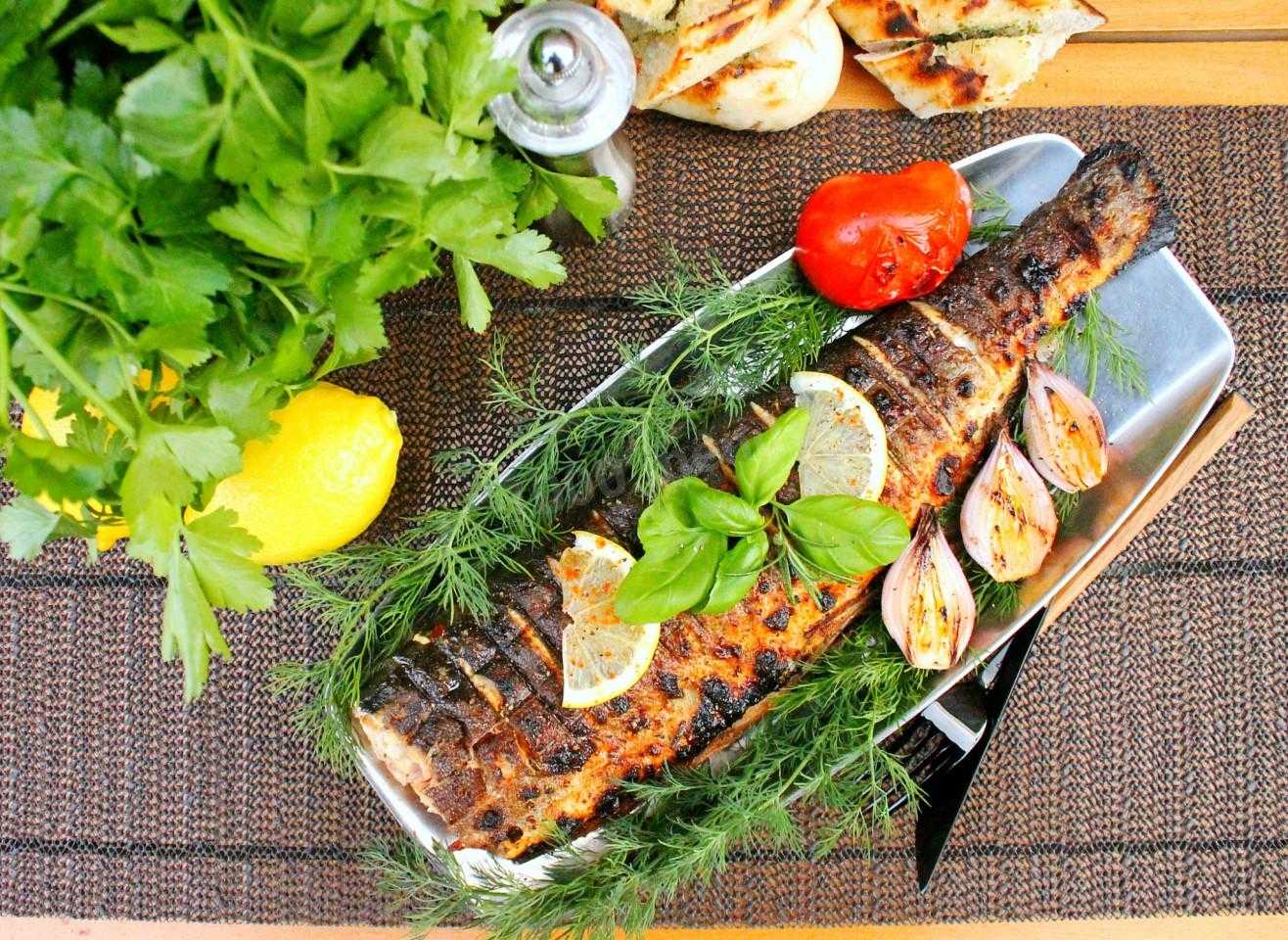 Рассказываем, как приготовить вкусную, сочную и ароматную рыбу на мангале Даже если ты делаешь это впервые, то с этими рецептами у тебя точно получится