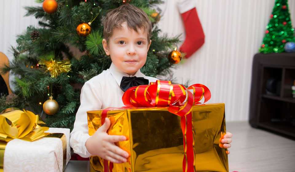 Что подарить мальчику на 10 лет - 66 фото идей подарков для мальчика на десятилетие