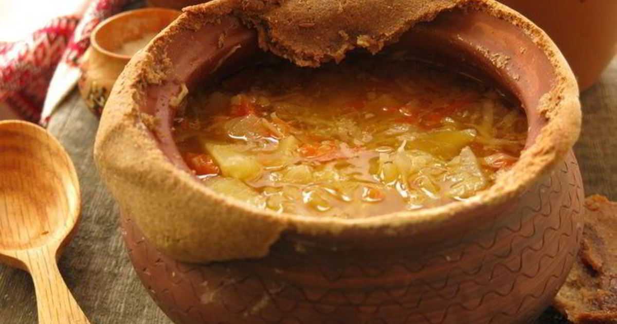 Мясо в горшочках с картошкой: 15 самых вкусных рецептов (пошагово)